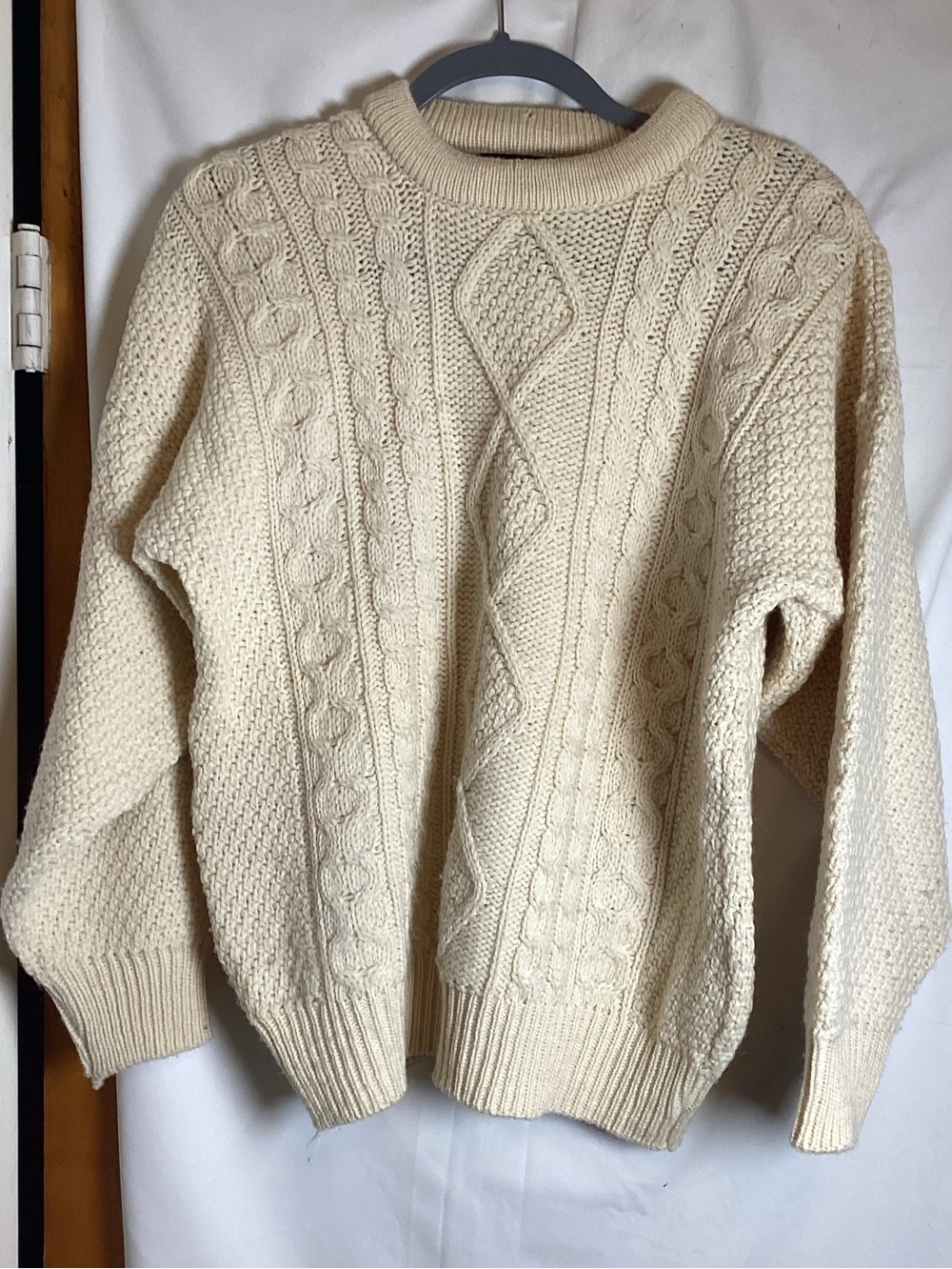 Callan Knitwear Ireland 100% Pure New Wool cable knit crew neck sweater SZ